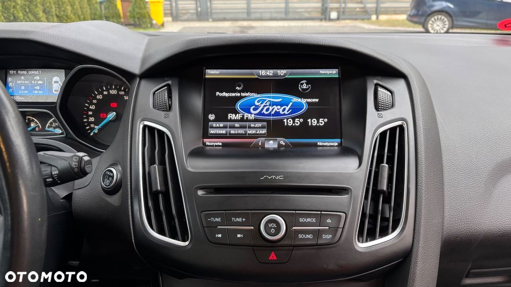 Ford Focus 1.5 TDCi DPF Start-Stopp-System ST-Line - 18