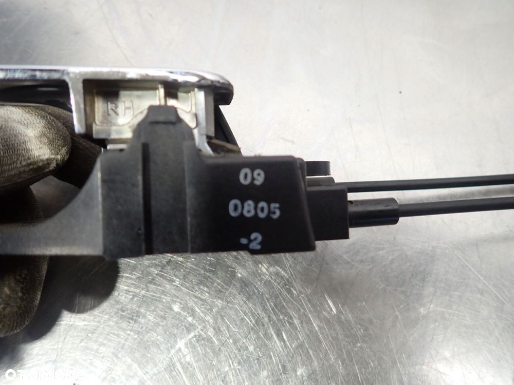 ZAMEK PRAWY PRZÓD DRZWI KLAMKA MITSUBISHI LANCER VIII  MN105360 - 7