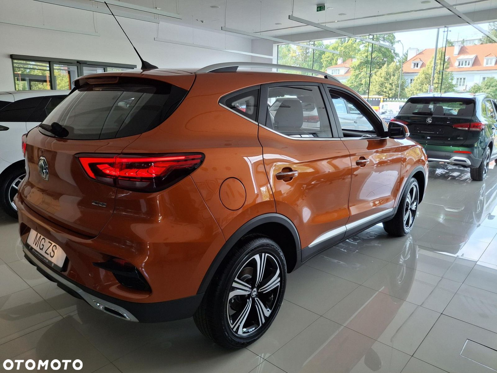 MG ZS - 4