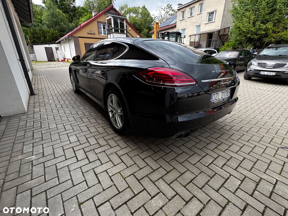 Porsche Panamera 4S - 15