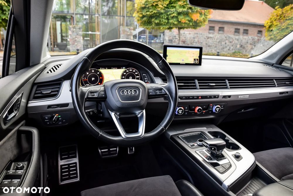 Audi Q7 - 18