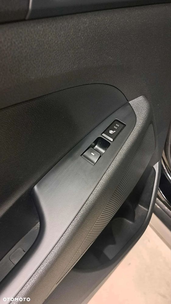 Hyundai Tucson 1.7 CRDI BlueDrive Style 2WD DCT - 7