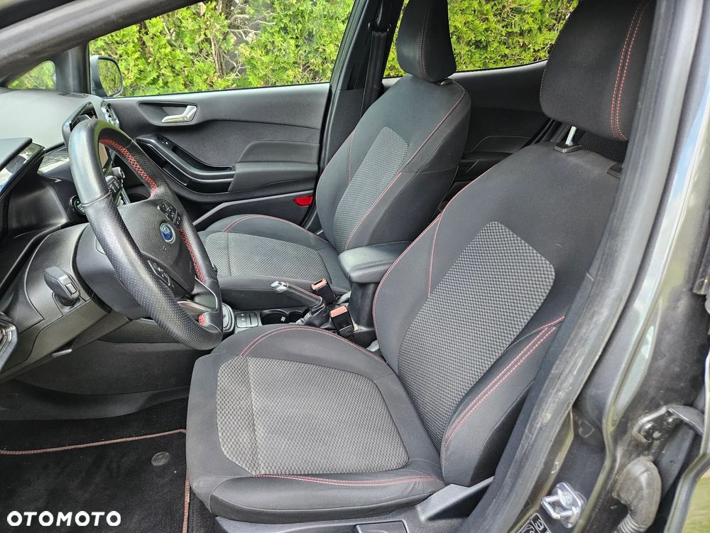 Ford Fiesta 1.0 EcoBoost ST-Line - 11