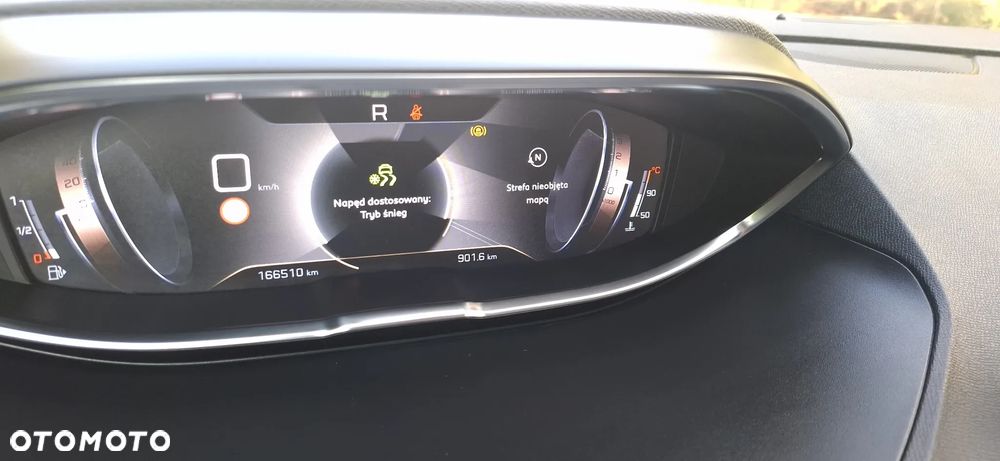 Peugeot 3008 2.0 BlueHDi GT S&S EAT8 - 26