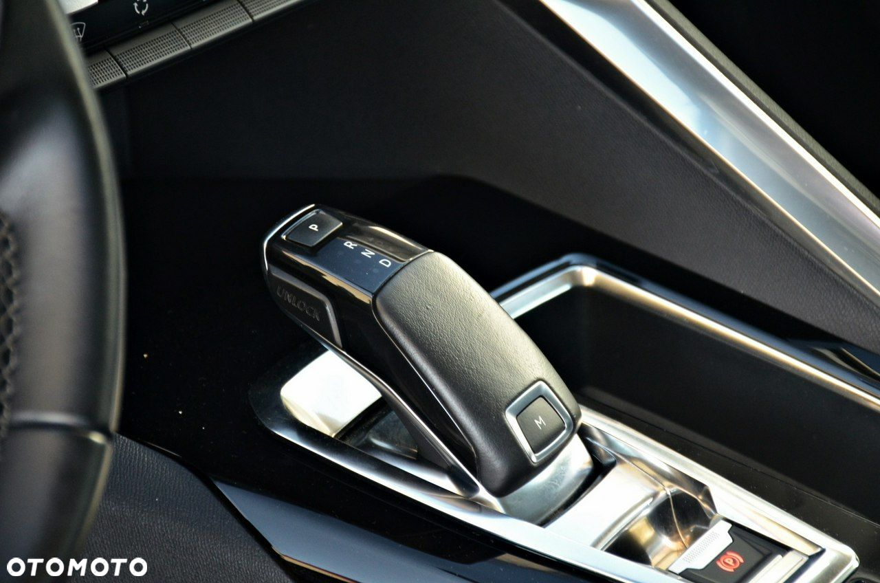 Peugeot 3008 - 17