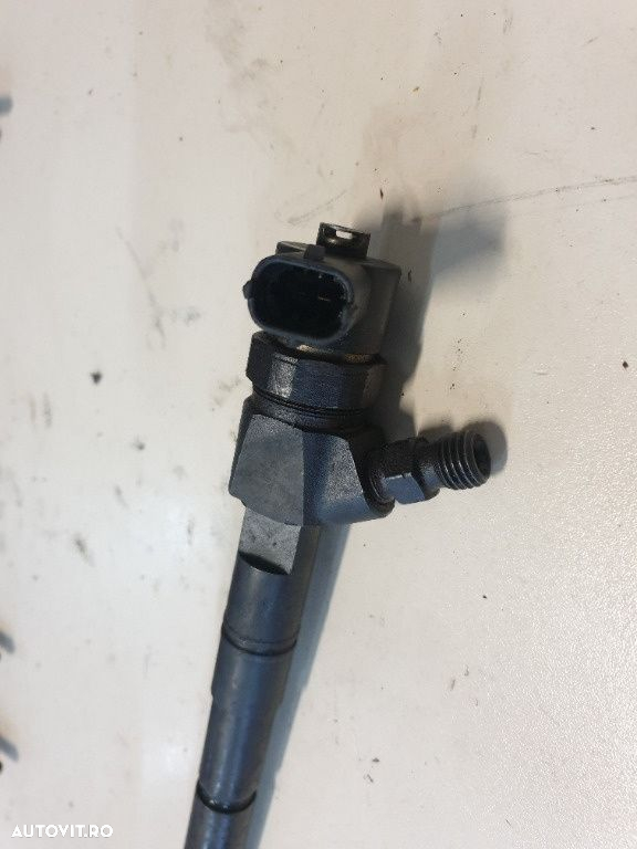 Injector  ALFA ROMEO 156 932_ 1997 - 2005 1.9 JTD 937 A4.000 BOSCH  0445110111 - 3