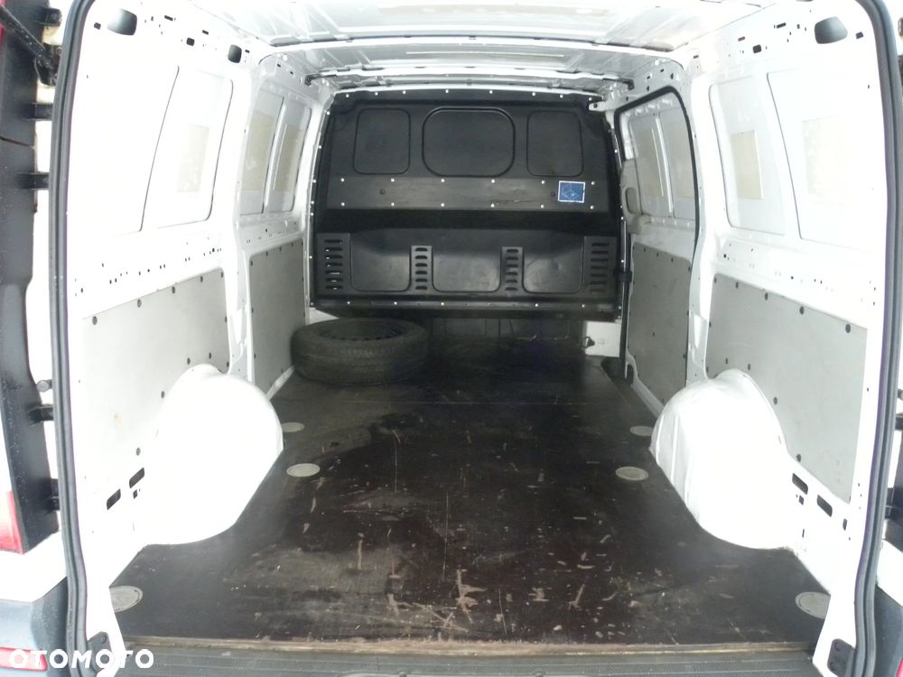 Mercedes-Benz Vito - 9
