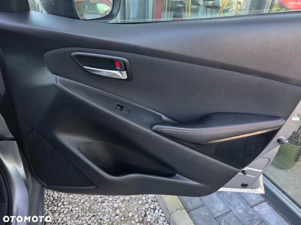 Mazda 2 SKYACTIV-G 90 Sports-Line - 15