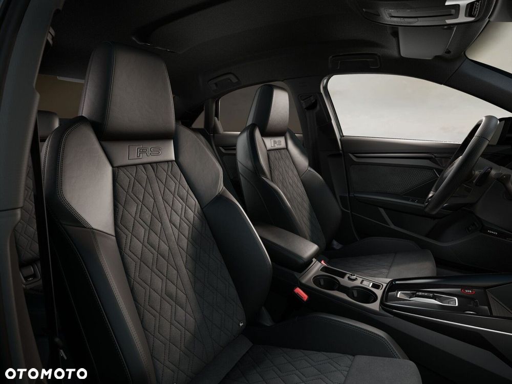 Audi RS3 Limousine - 7
