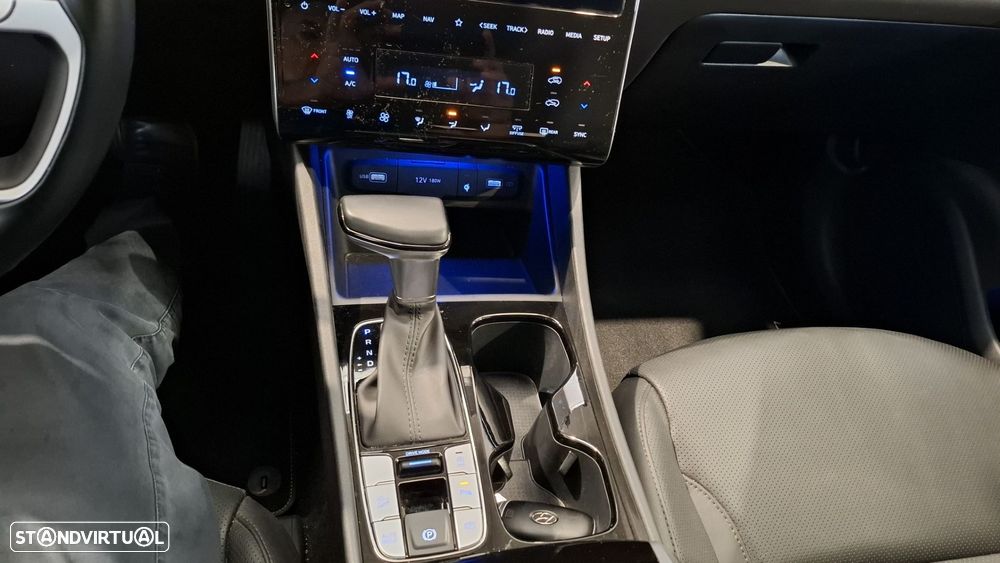 Hyundai Tucson 1.6 CRDi Vanguard DCT - 13