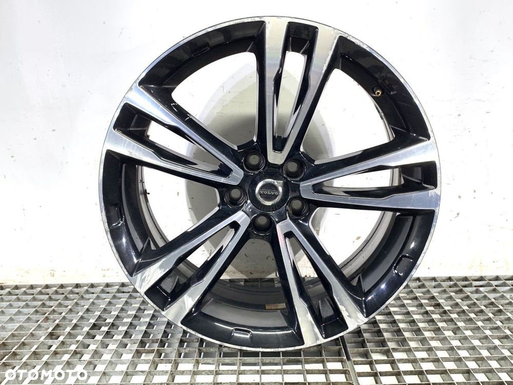 FELGA ALUMINIOWA 19 7.5J 5X108 CENTR 63.3 ET 50.5 - 699.00 PLN - VOLVO - 1