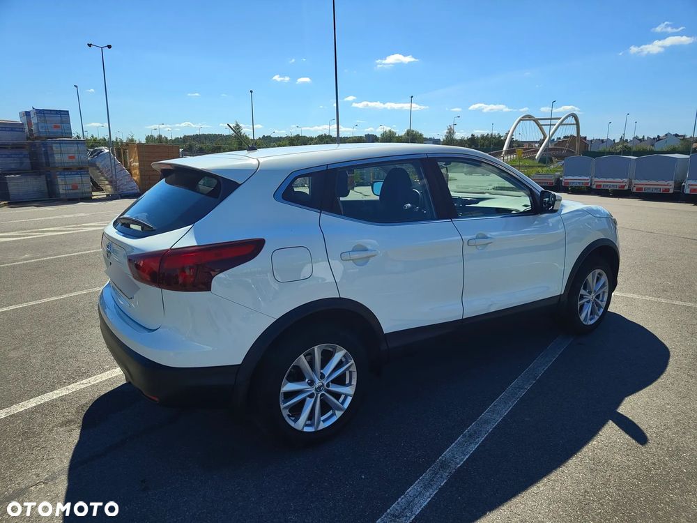 Nissan Qashqai - 9
