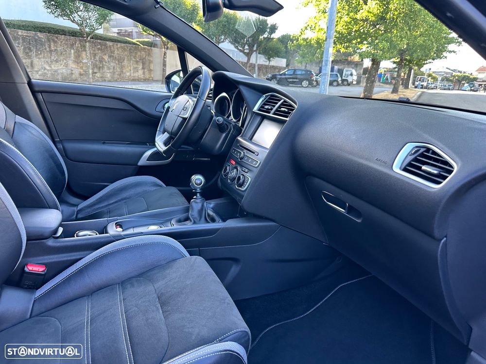 DS DS4 Crossback 1.6 BlueHDi So Chic J18 - 39