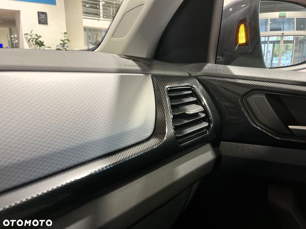Volkswagen T-Cross - 27