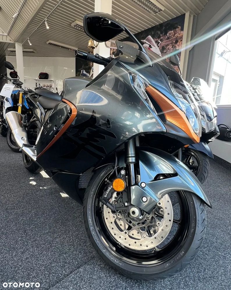 Suzuki Hayabusa - 3