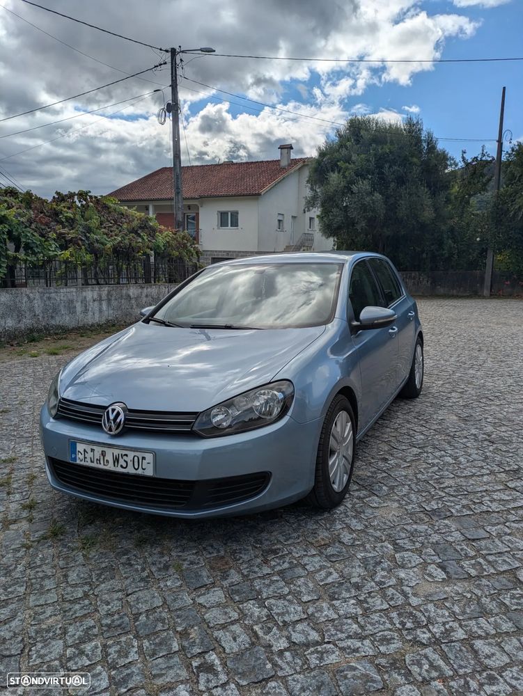 VW Golf 2.0 TDi DPF Comfortline - 1