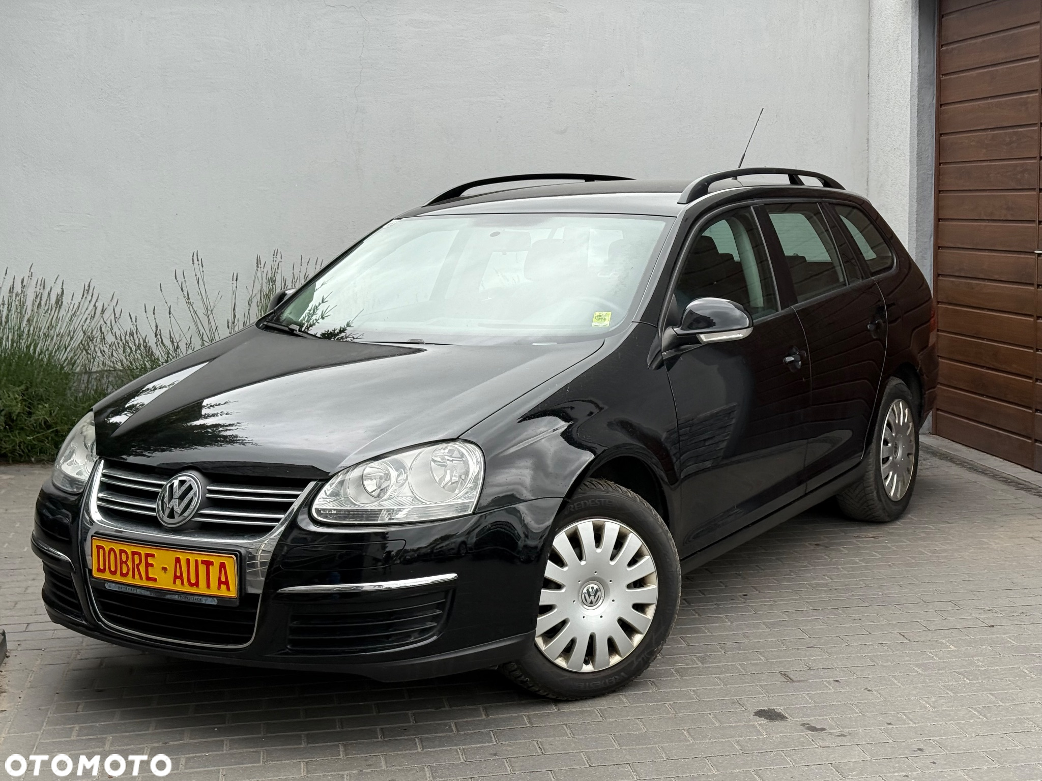 Volkswagen Golf V 1.4 Comfortline - 26