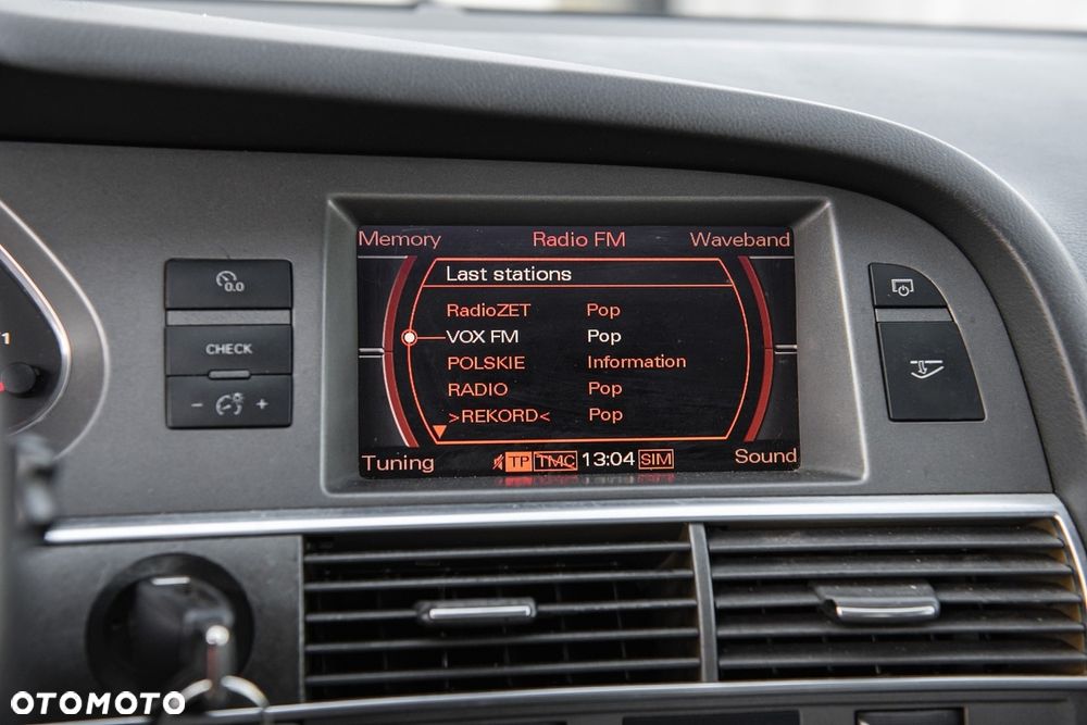 Audi A6 Avant 3.0 TDI DPF quattro tiptronic - 25