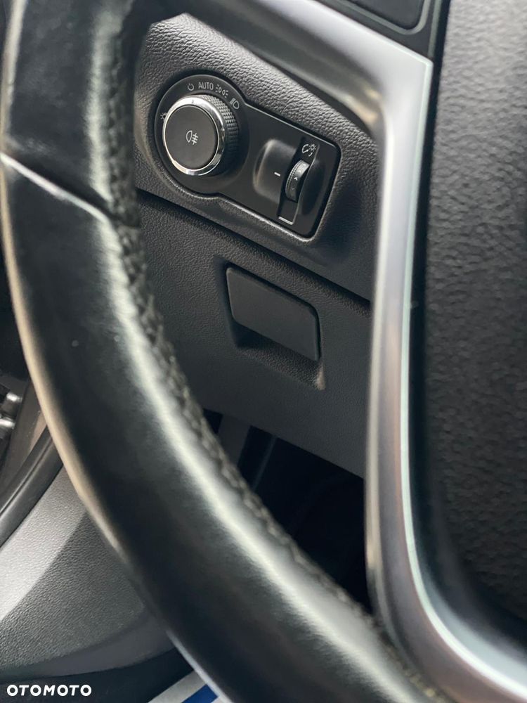 Opel Astra 1.4 Turbo Automatik Sport - 26