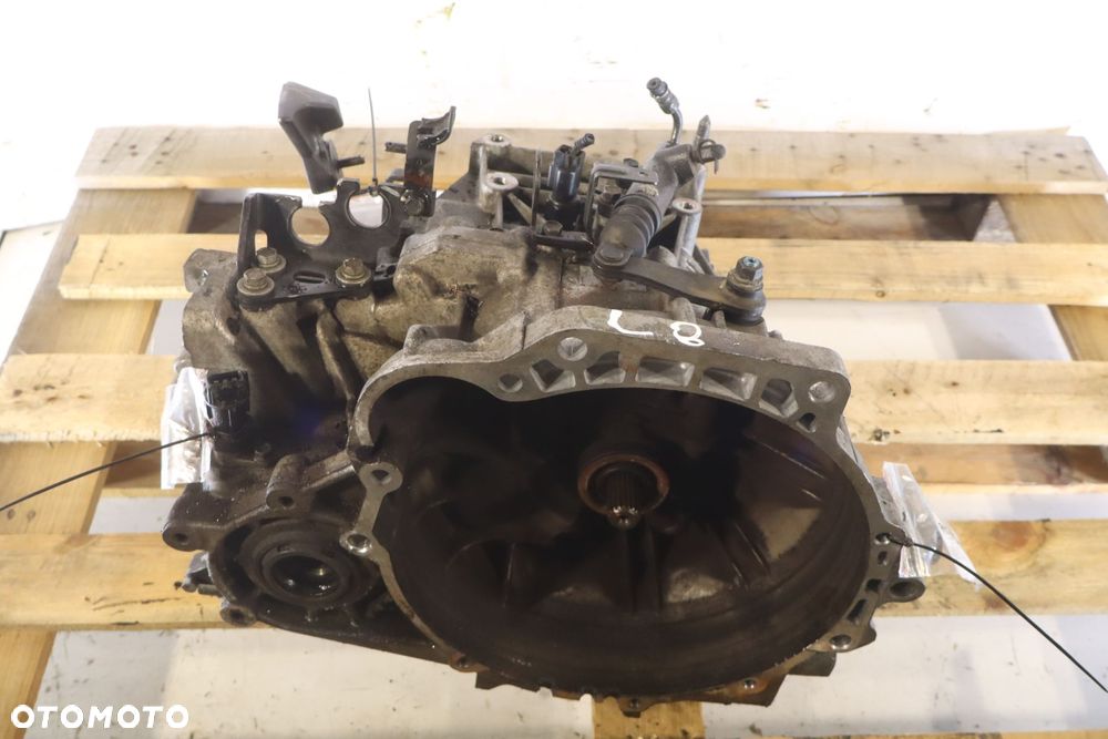 SKRZYNIA BIEGÓW 5 BIEGOWA KIA SPORTAGE II LIFT 2.0 L8 - 5