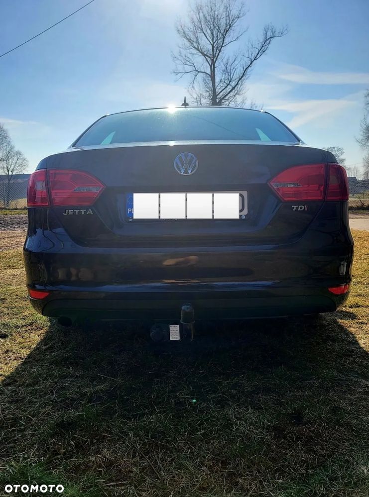 Volkswagen Jetta 1.6 TDI Highline Optimum - 5