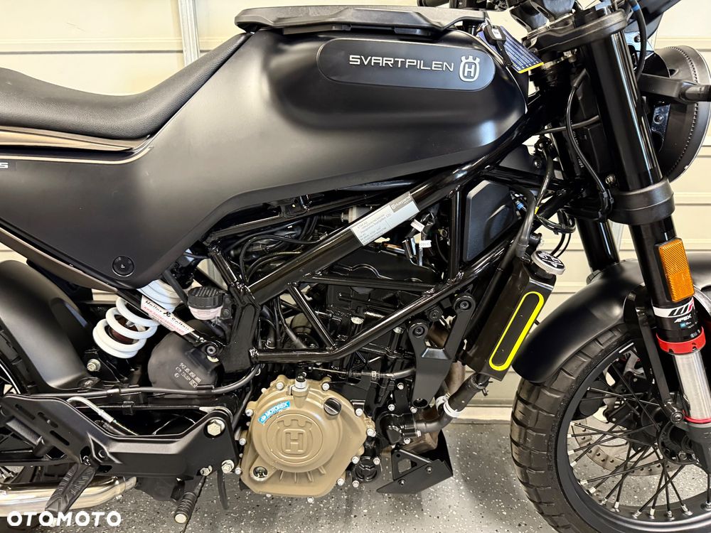 Husqvarna Svartpilen - 8