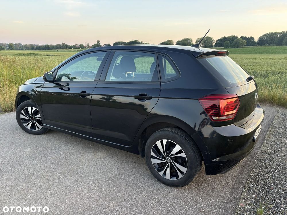 Volkswagen Polo 1.6 TDI SCR Comfortline - 4