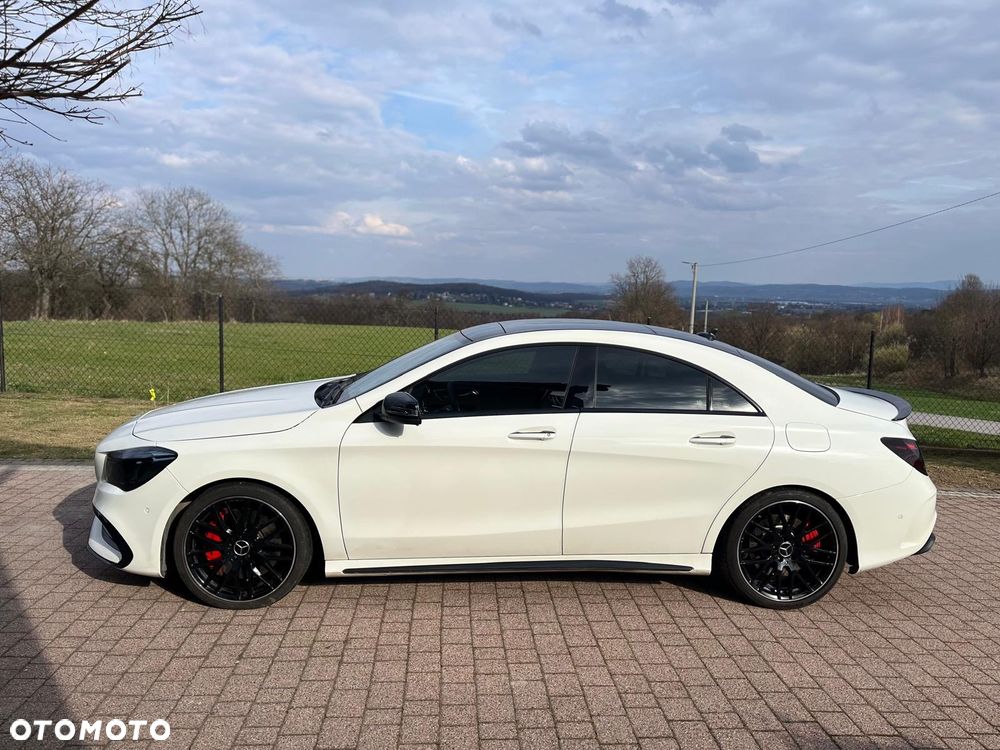 Mercedes-Benz CLA AMG 45 4Matic AMG Speedshift DCT 7G - 3