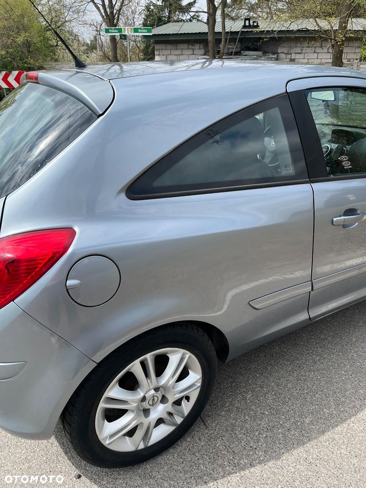 Opel Corsa 1.2 16V Easytronic Cosmo - 9