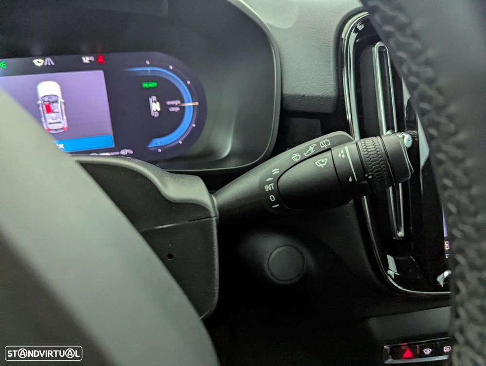 Volvo XC 40 Recharge 69 kWh Single Motor Core - 18