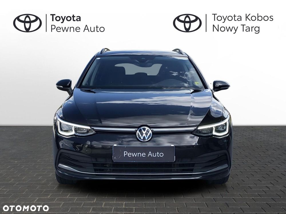 Volkswagen Golf - 8