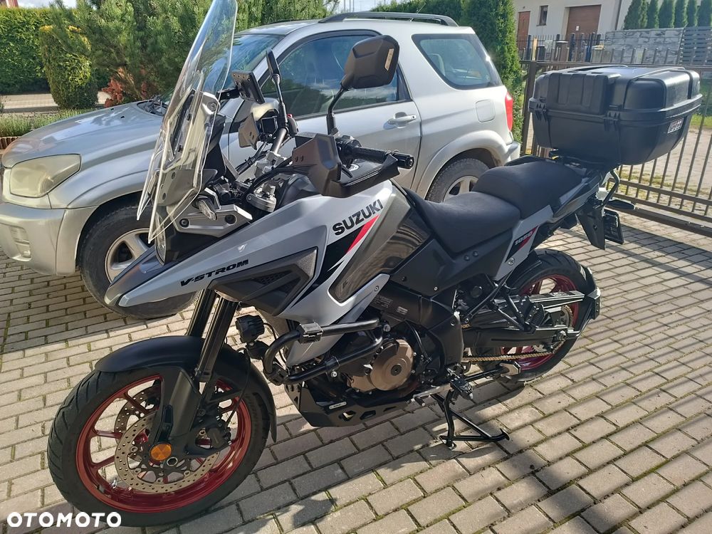 Suzuki DL - 2