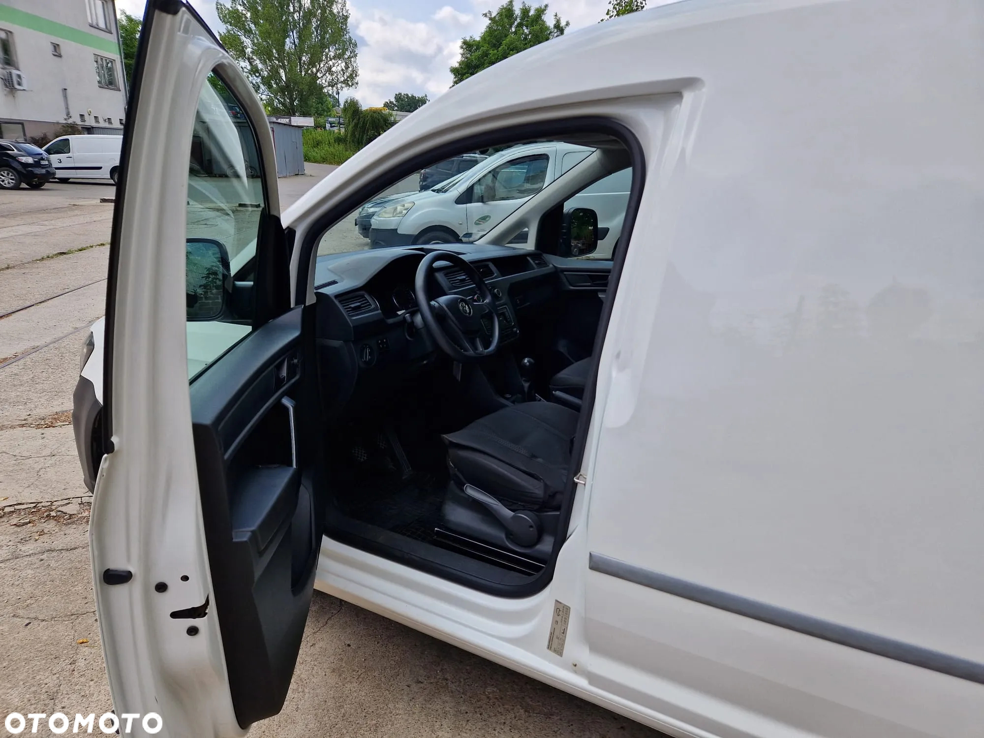 Volkswagen CADDY - 18