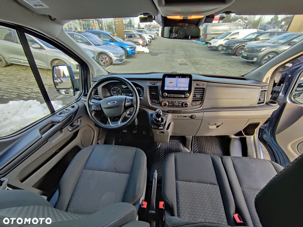 Ford Transit Custom 300 L2H1 Limited (bryg.) - 10