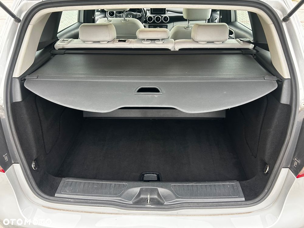 Mercedes-Benz Klasa B 180 CDI 7G-DCT - 22