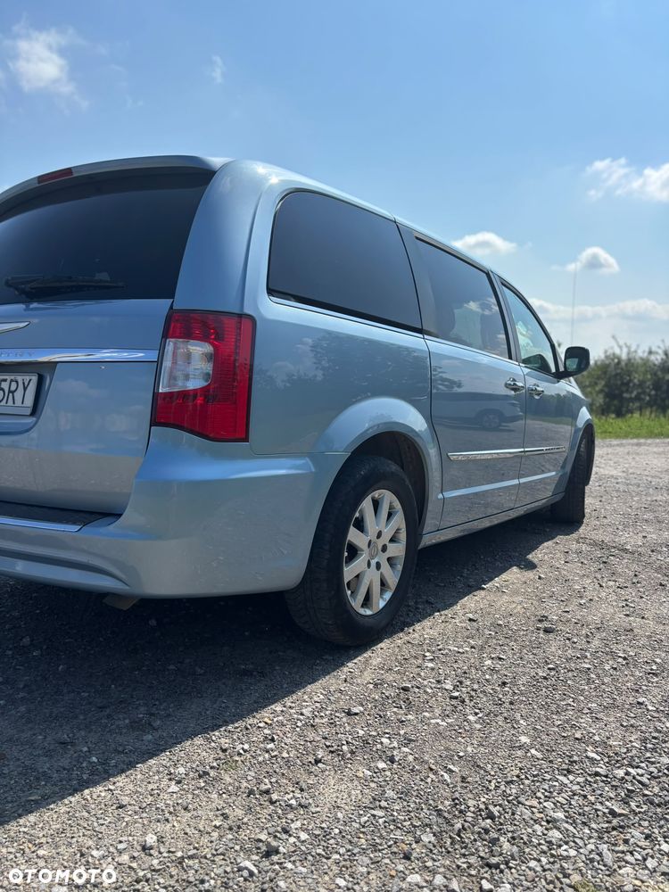 Chrysler Town & Country 3.6 Touring - 2