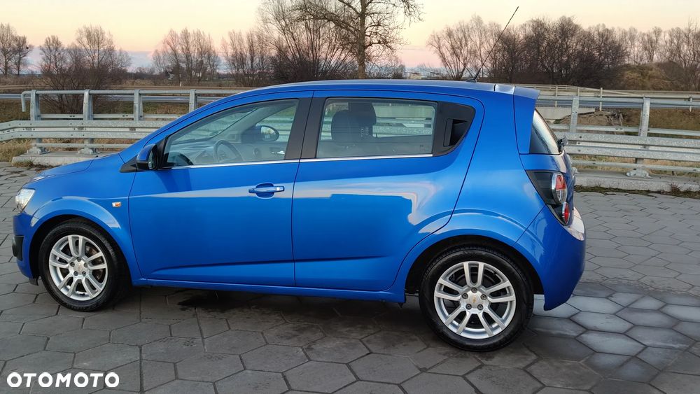 Chevrolet Aveo - 27