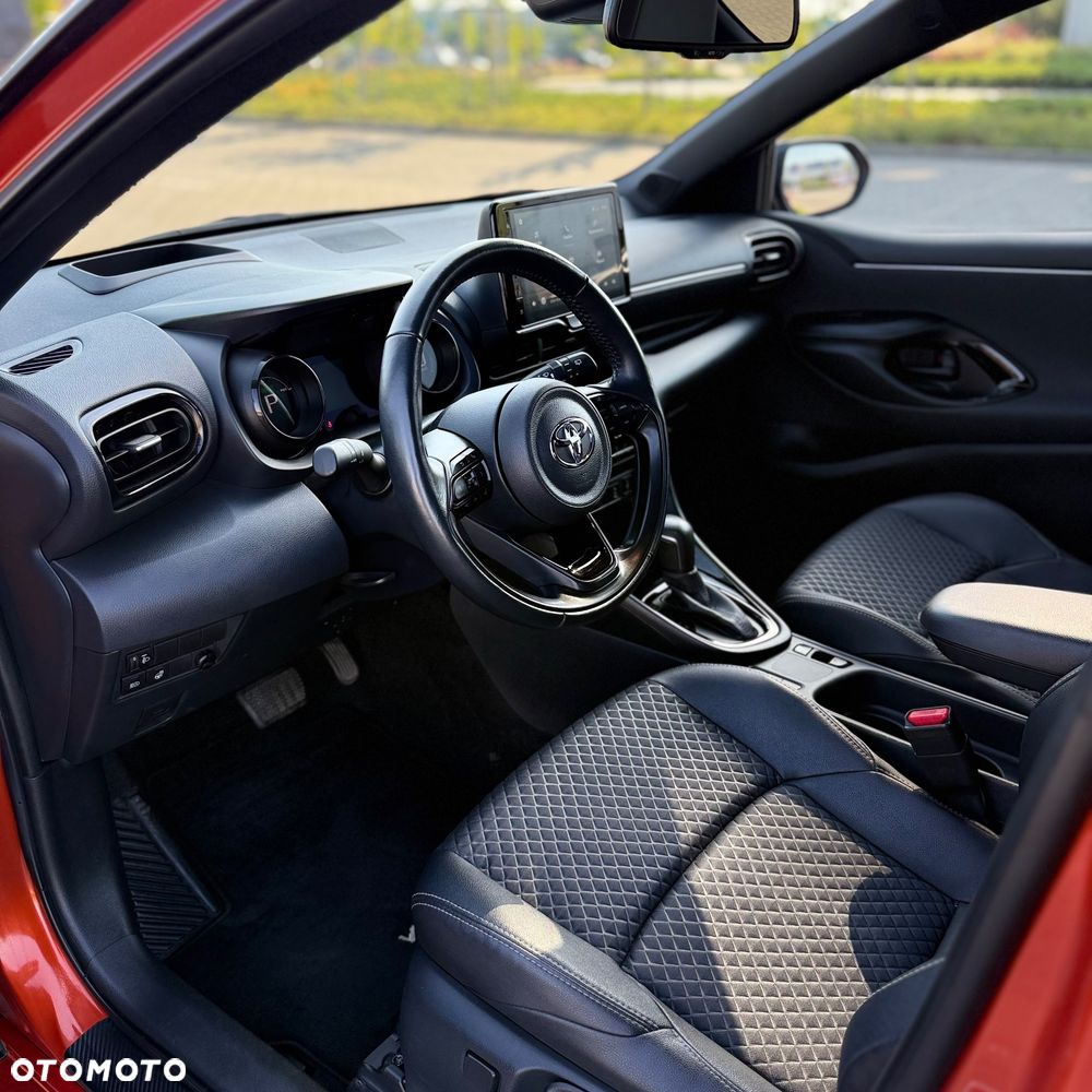 Toyota Yaris - 15