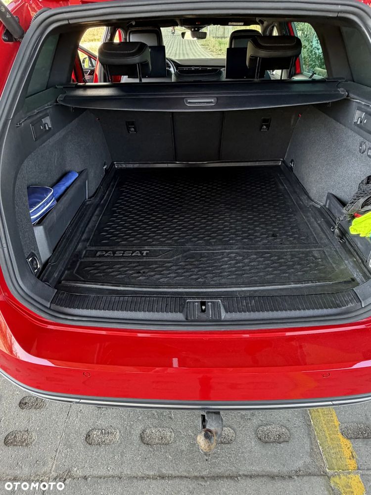 Volkswagen Passat Alltrack - 12