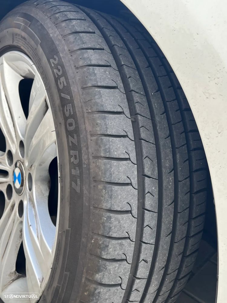 BMW 318 d Touring Auto Line Sport - 14