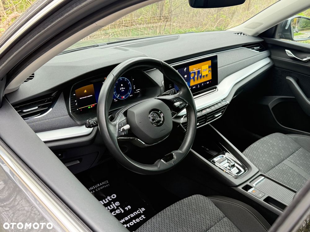 Skoda Octavia 2.0 TDI Style DSG - 24