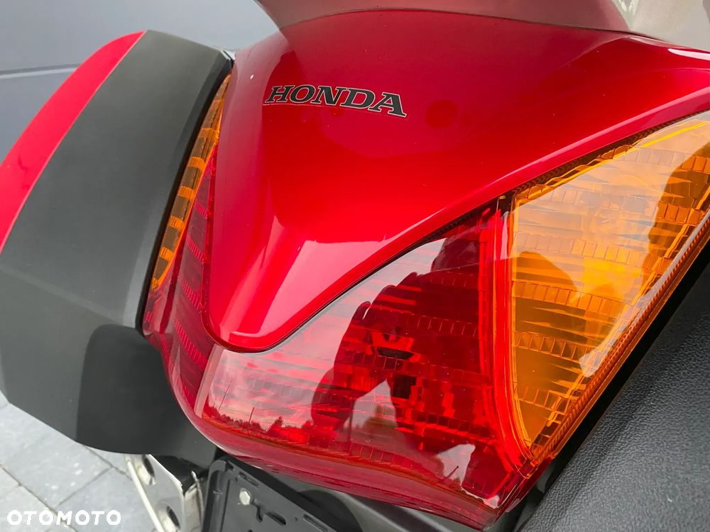 Honda ST - 38