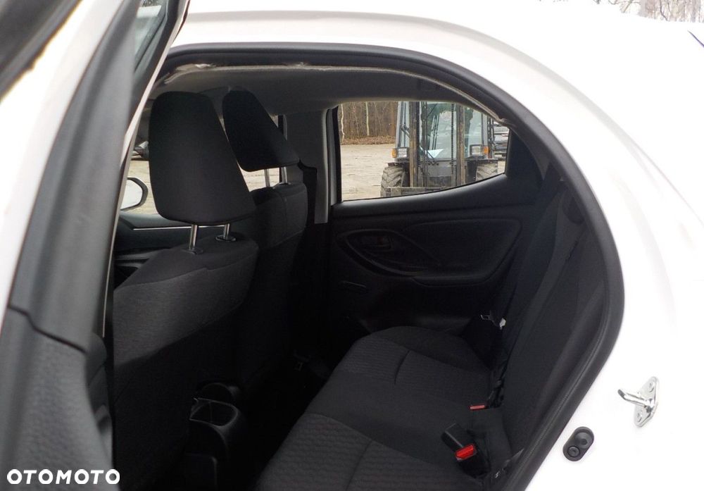 Toyota Yaris - 21
