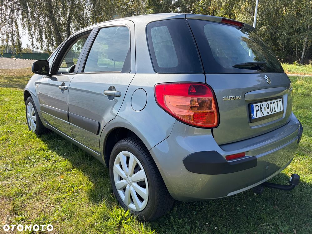 Suzuki SX4 - 5