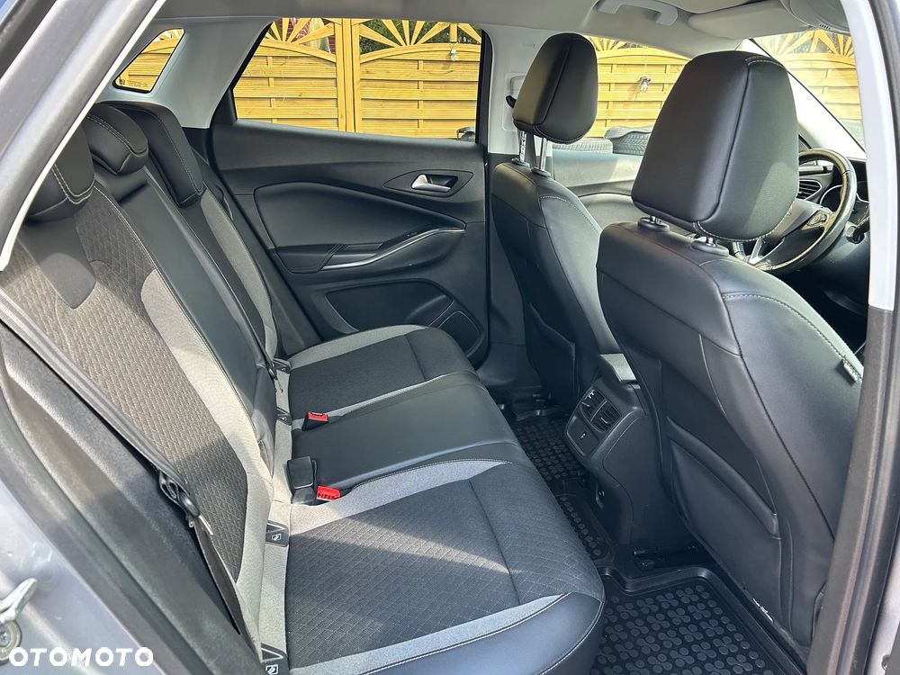 Opel Grandland X 1.6 T Elegance S&S - 13