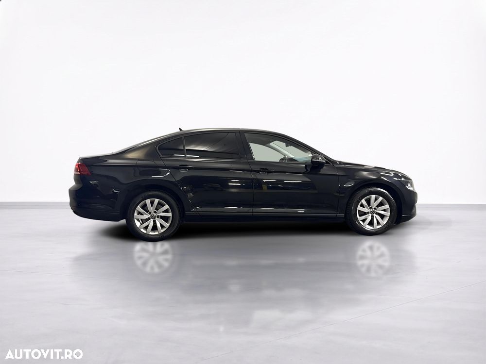 Volkswagen Passat - 7
