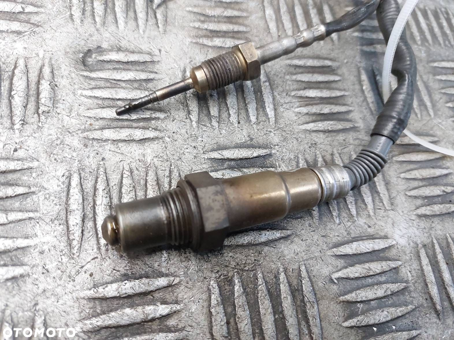 SONDA LAMBDA + CZUJNIK SPALIN BMW E90 2.0 D 7804369 265600-2780 - 2