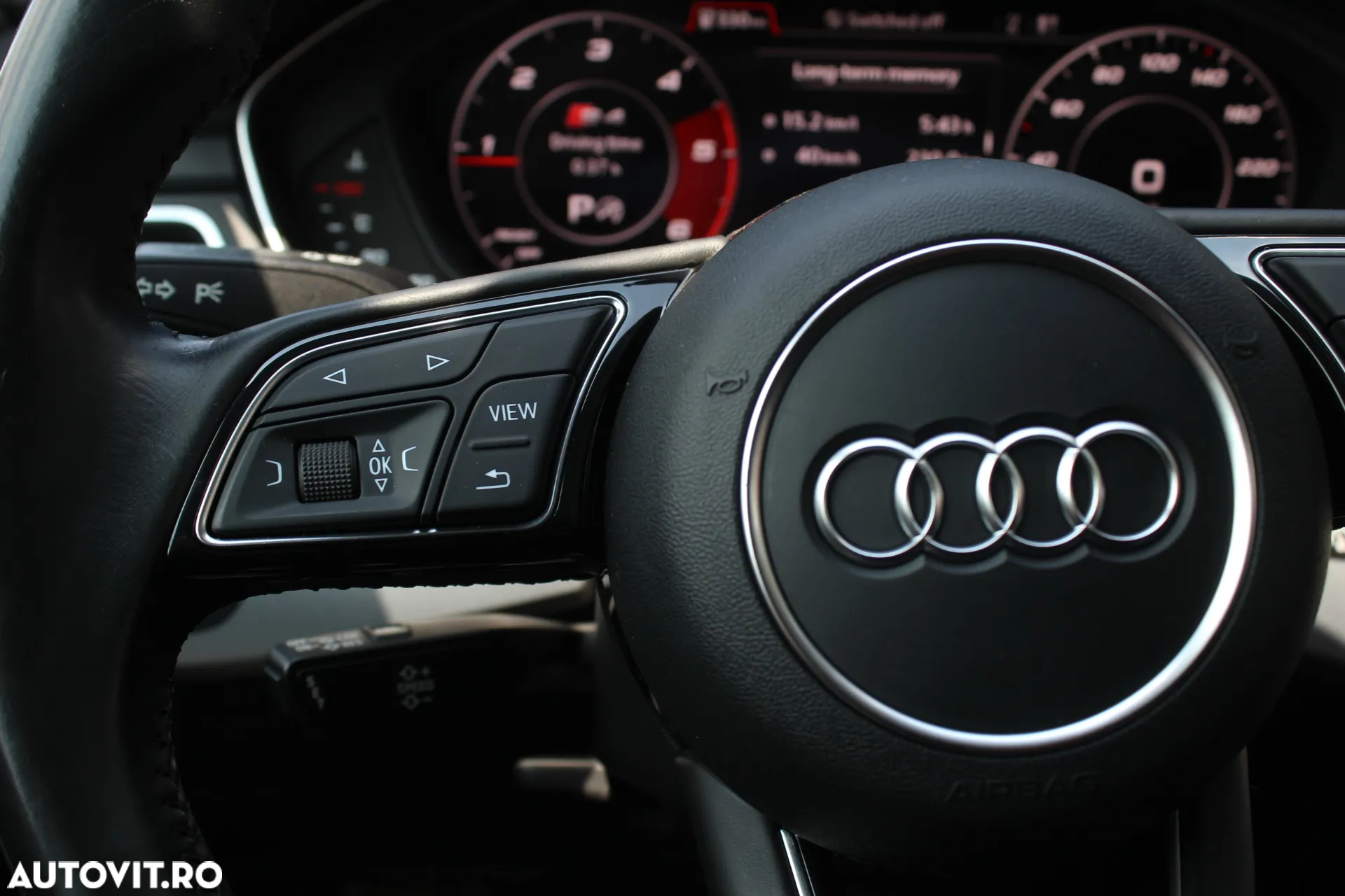 Audi A4 2.0 TDI S tronic - 5
