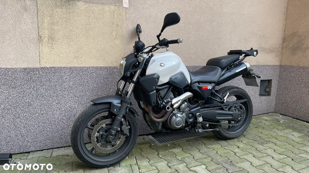 Yamaha MT - 3