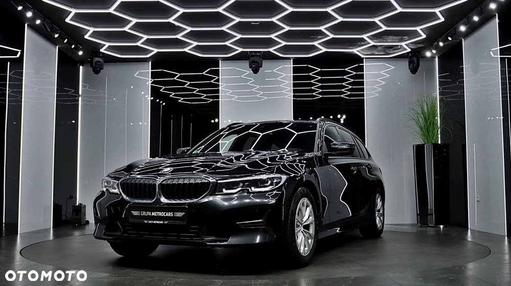 BMW Seria 3 320i Advantage - 2
